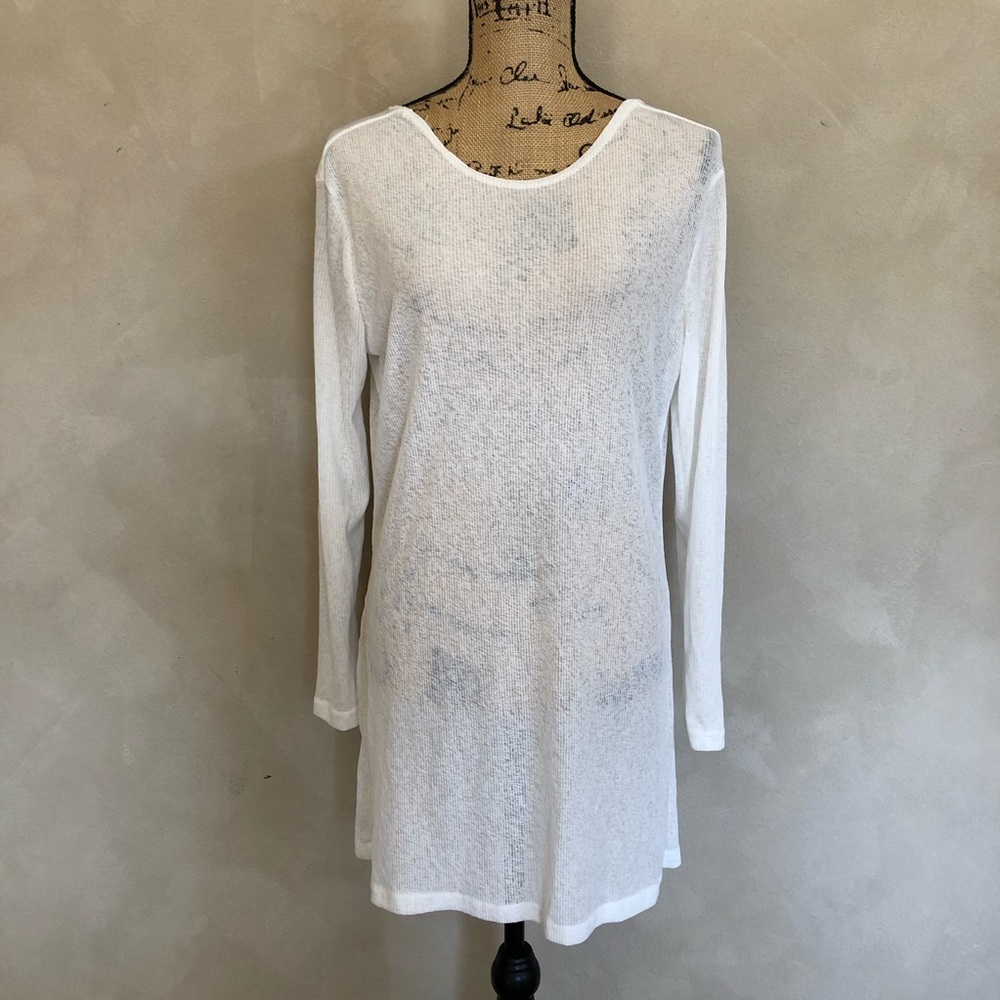 5/$25 Long sleeve sheer scoop back top